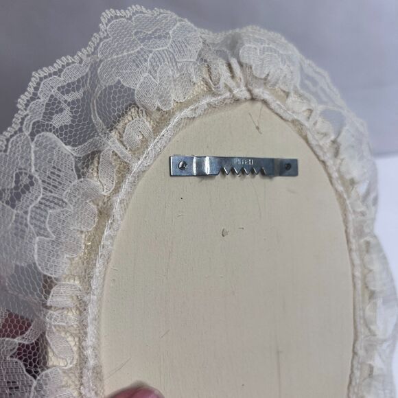 Victorian Oval Wooden Frame Lace Trim Regency Boot Shabby Chic Cottage Core - Picture 6 of 6